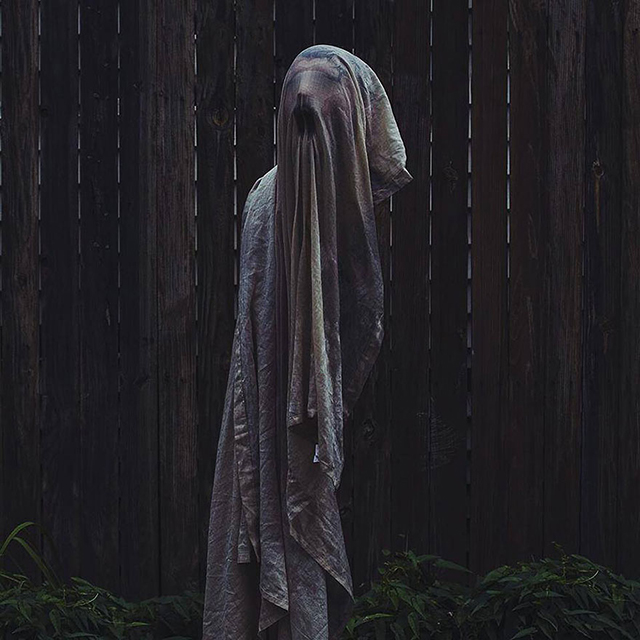 Christopher McKenney的黑暗超现实摄影