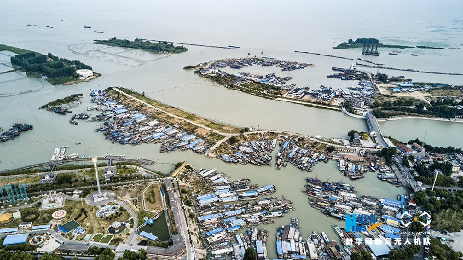 航拍洪泽湖大堤 千年古堰“水上长城”