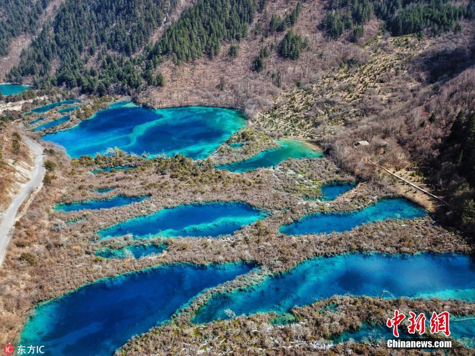 九寨沟重新开放 探访火花海震后景观