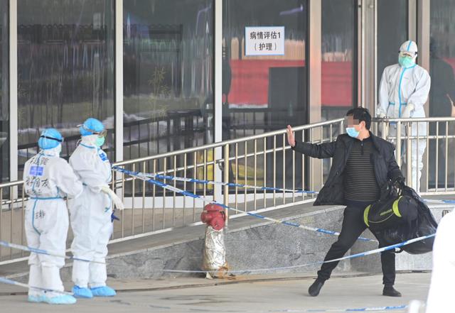 武汉所有方舱医院全部休舱