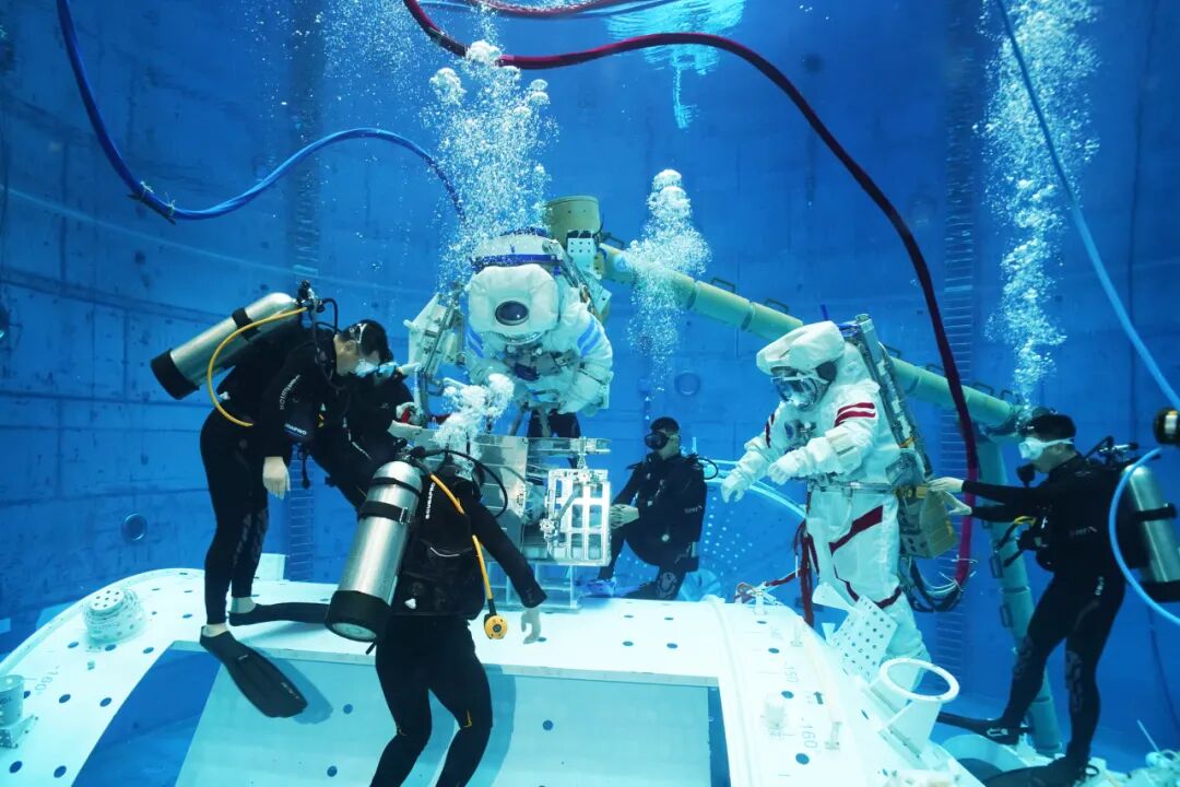 中华世纪坛看展丨和平发展 逐梦同行 — 全国主流媒体新闻摄影展