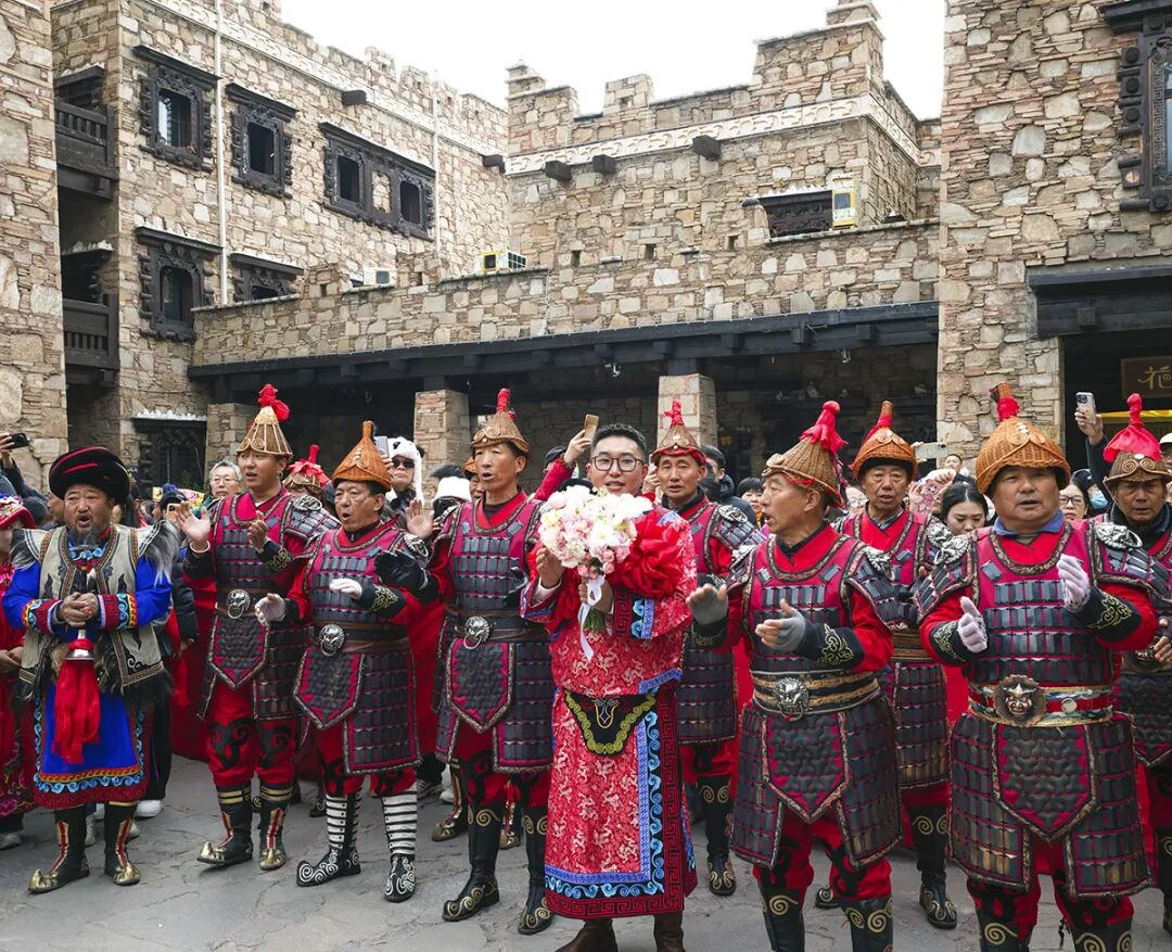 四川茂县古羌城:特色风俗迎新人