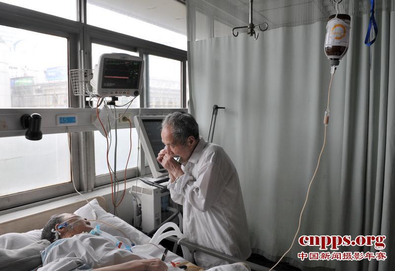 重症病房的口琴声